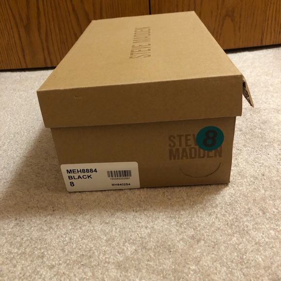 NWT - Steve Madden Puffer Platform Slides - Picture 5 of 5